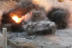 俄军开启复仇计划：战略轰炸机地毯式轰炸，亚速营还能再撑多久？图片