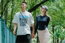 通报来了！野球帝张照洋高铁站遭殴打，女友李斯曼被扯头发扇耳光图片