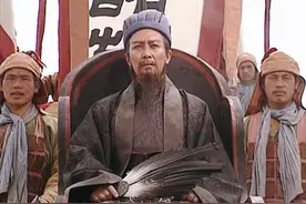 诸葛亮北伐打败司马懿后，为何不乘胜追击，反而突然撤军呢？图片