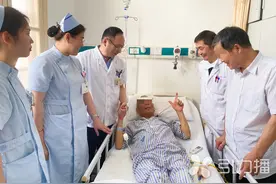 苏大附一院团队深夜挑战高难度手术 癌穿孔男子成功脱险图片