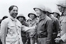 79年对越反击战，3月5日听闻中国撤军，黎笋不顾反对宣布1个命令图片