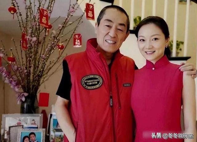 张艺谋“晚节不保”，妻子连夜转移资产出国，圈内早有征兆