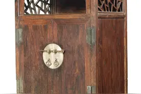 雨过天晴云破处，乍暖还寒冰绽时 冰裂棂格家具上的使用图片