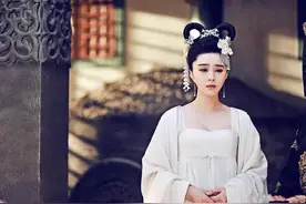 玄武门之变后，李世民酒后闯入齐王妃寝宫，弟媳一句话让他放弃图片