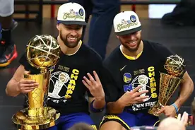 库里喜极而泣，勇夺FMVP！塔图姆黯然离场，老詹奥尼尔同时发声图片