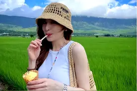 王心凌被曝出现医美迹象，商演费用惊人，网友质疑其无下限图片