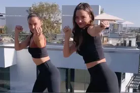 米兰达可儿做运动元气满满，笑容甜蜜，不愧是澳洲甜心超模图片