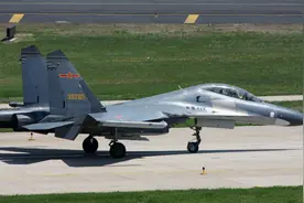 最后一批苏27即将退役，歼20持续暴兵，中国10年内淘汰俄制战机？图片