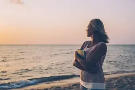 男人说的情话，是真心还是假意？对照完这4点，你就有答案了图片