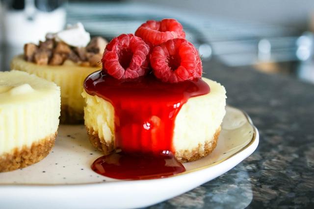 蛋糕有多少种类,蛋糕是大众喜欢的食品,家庭也可以做蛋糕,蛋糕的种类