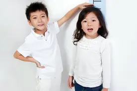 最佳儿童身高参照表，男孩女孩全都有，看看你家孩子合格吗？图片