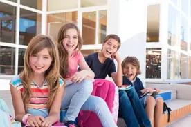 《窗边的小豆豆》：让孩子在信任和支持中从容成长图片