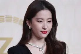 中国十大80后美女排行榜图片