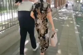 姐姐穿旗袍扮成去世母亲模样送妹妹高考！当事人正脸曝光图片