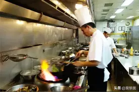 厨师行业已经成为了最难招聘的行业之一，这是为什么呢？图片