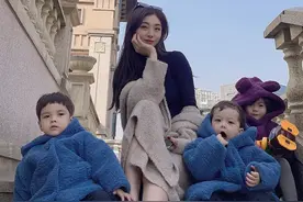 30岁单身女网红“借精生子”，生混血三胞胎，她究竟图什么？图片