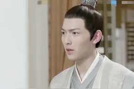 还记得《枕上书》的重霖吗？新剧首任现代剧男主，挑战徒手灭火图片