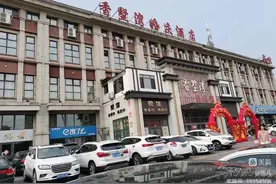 曲红旗诗歌欣赏：婚礼进行曲图片