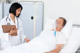 老人生病，医生一般都会问家里有几个小孩，这是为什么呢？图片