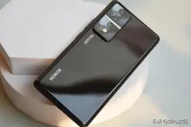 荣耀手机别乱买，我只推荐这四款，哪怕闭眼入手也不亏图片