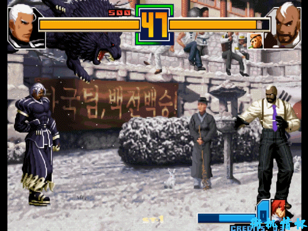 格斗游戏最无耻的画面，明明说好一对一，却强行变成群殴