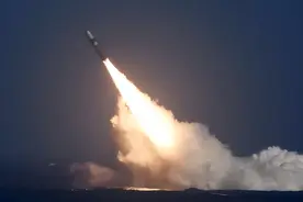 美国朝太平洋发射洲际导弹当天，中国展开中段反导试验并成功拦截图片