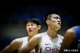 再见周鹏！中国男篮锋线大换血，辽宁大将获重用，杜锋终于想通了图片