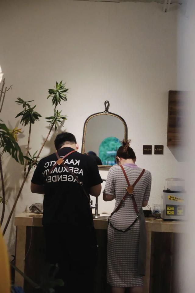 情人节攻略,还能脱单?做冰墩墩,滑雪,livehouse这太浪漫了