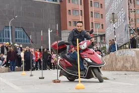 C1车主注意！只需考取1种驾照，电动车/三轮/四轮，摩托车都能骑图片