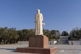 63岁左宗棠抬棺出征，收复百万国土图片