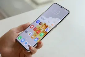 华为P60突降1090元，北斗消息+100倍变焦+LTPO，给苹果施加压力图片