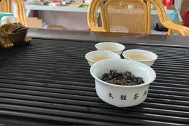“鸭屎香”这种茶叶可以喝吗？图片