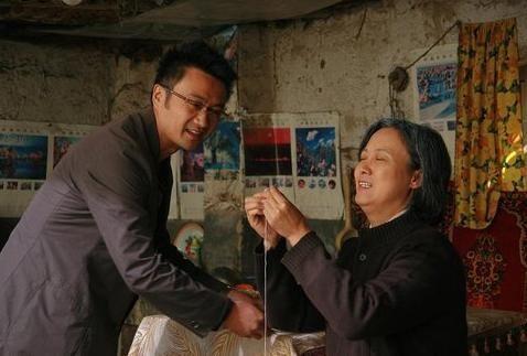 演员柏寒：丈夫意外离世，她又患癌，留下儿子给海清养