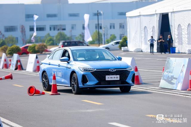 奇瑞轿车旗舰？艾瑞泽8：只想做个更大的家用车