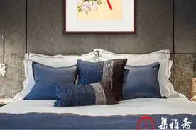 卧室选择什么挂画合适？花香鸟语伴您好梦悦心图片