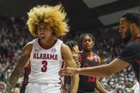 连拿两年MVP，曾单场51分！堂堂全美第一控卫，如今首轮都进不去图片