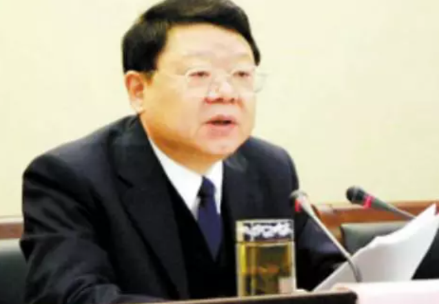 重庆“司法巨贪”文强，交过12名女星，霸占警花10多年