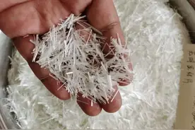 这种玻璃纤维危害很大！可惜很多人不知道还在用，看完你还放心吗图片