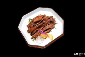 秘制手撕带鱼、川味酱油肉、碧绿脆爽芥兰头图片