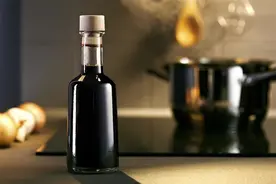 酱油是“害人油”，不仅有毒还会致癌？酱油还能吃吗？告诉你真相图片