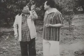 1987年，马季为何对王谦祥说：别拍电视剧了，咱们得坚守着相声啊图片