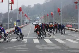 环雅安精彩收官 胡志超获得赛段亚军图片