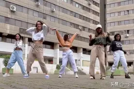 女孩未戴头巾跳舞遭伊朗警方逮捕 引发伊朗民众不满和愤怒图片