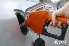 油价上涨，你会选择民营加油站吗？图片