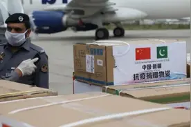 倾其所有支持中国发展，经济倒退20年，如今我国提供80亿援助图片