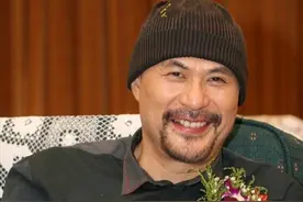 从亚洲三级教父，到星男郎！艺术献身23次的他，一手烂牌打出王炸图片