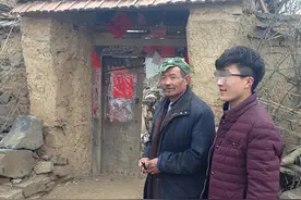 山东男孩15岁成脑瘫，拾荒3年用泥巴捏出7层楼，专家要求重点保护图片