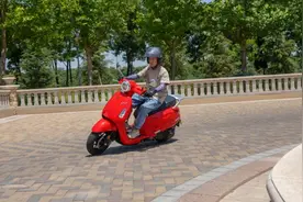 配置、动力同级最强的复古踏板-大阳VRF150动态评测图片