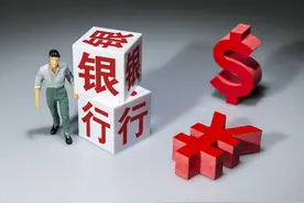 为何银行客户经理找不到普惠客户，而贷款中介却有大量客户资源？图片