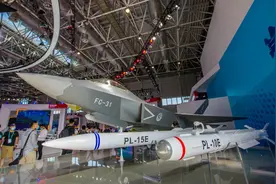 美国吹牛要搞新导弹，中国被骗造出霹雳15？中国才没那么容易被骗图片